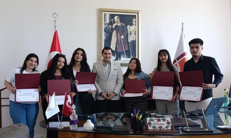 MYO öğrencilerinden büyük başarı Bilecik Şeyh Edebali Üniversitesinin (BŞEÜ), Pazaryeri Meslek Yüksekokulu (MYO) öğrencileri,
