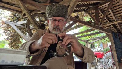Düzce’de at çiftliği ve restoran işleten Murat Seyok, çocukluk hobisini