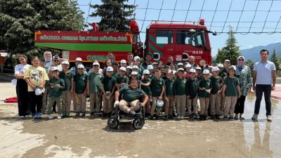 Düzce’nin Gölyaka ilçesinde, öğrenciler orman yangınlarıyla mücadele konusunda bilgilendirildi. Gölyaka