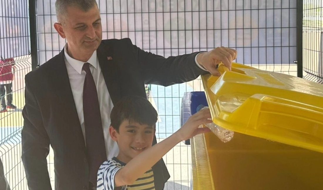 Öğrencilere sıfır atık eğitim sahası kuruldu Gölcük Belediyesi, geleceğin teminatı olan gençlere çevre bilinci aşılamak için