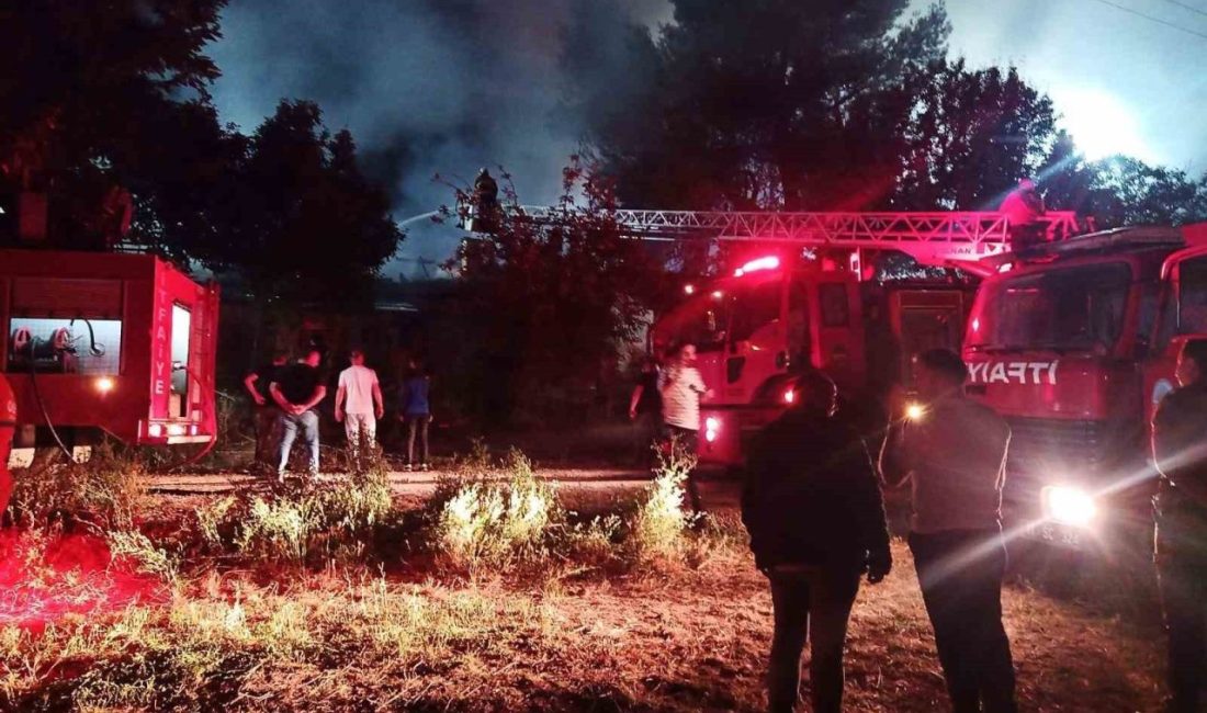 Osmaneli’de TCDD deposunda yangın Bilecik’in Osmaneli İlçesinde Devlet Demir Yollarına (TCDD) ait depoda çıkan