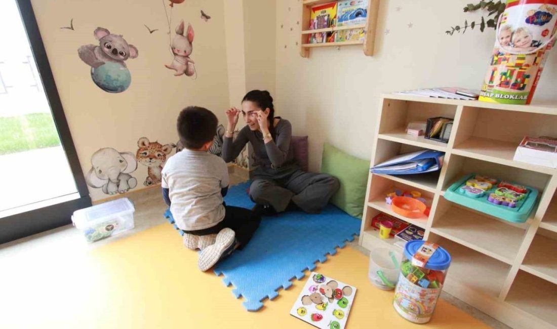 Özel bireyler için kapsamlı hizmet Kocaeli’de özel bireyler için faaliyete sunulan Gonca Engelsiz Yaşam Merkezi’nde