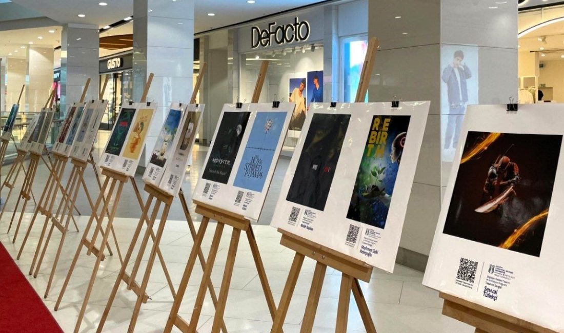 Özgün eserler Sanat ve Tasarım Sergisi’nde sergilendi SUBÜ Kaynarca S.S. MYO Bilgisayar Destekli Tasarım ve Animasyon Programı,