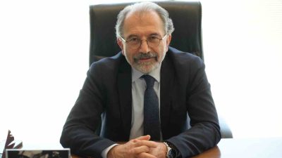 Kocaeli Medikal Park Hastanesi Kalp ve Damar Cerrahisi Uzmanı Prof.