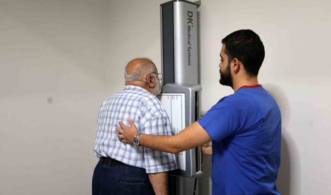 Sakarya Büyükşehir Belediyesi tarafından evlilikte 30 yılı geride bırakan çiftlere