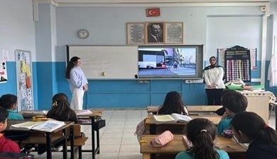 Sakarya Üniversitesi Sosyal Hizmet Bölümü öğrencileri, Okul Sosyal Hizmeti dersi