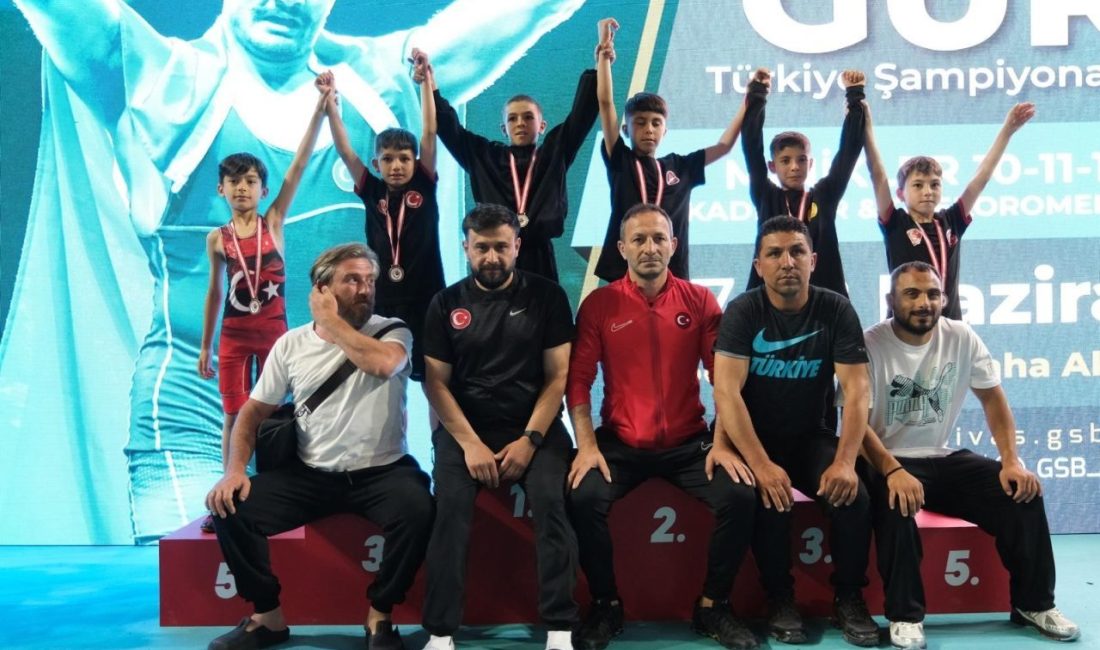 Serbest Güreş Türkiye Şampiyonasında Bilecikli sporcuları büyük başarılara ulaştı Minikler Türkiye Güreş Şampiyonası’nda Bilecikli temsilen katılan 3 sporcu başarılı