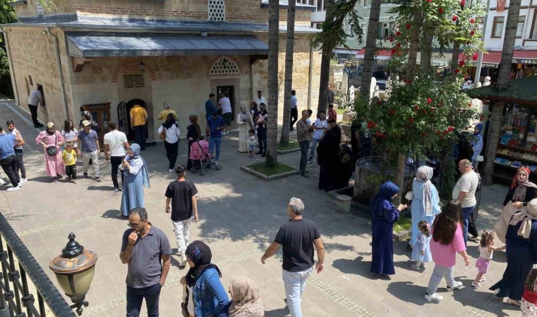 Şeyh Şaban-ı Veli Külliyesi’ne ziyaretçi akını Anadolu’nun manevi önderlerinden Şeyh Şaban-ı Veli’nin Kastamonu’da bulunan külliyesi Kurban