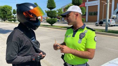 Bolu’da sosyal medya hesabında tehlikeli motosiklet kullandığı görüntüleri paylaşan motosiklet