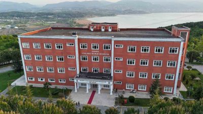 SUBÜ; profesör, doçent, doktor öğretim üyesi, öğretim görevlisi ve araştırma