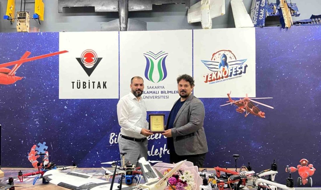 Teknoloji Yarışmaları Koordinatörlüğü’nde bayrak değişimi Türkiye’de bir ilk olarak kurulan SUBÜ Teknoloji Yarışmaları Koordinatörlüğü’nde devir-teslim