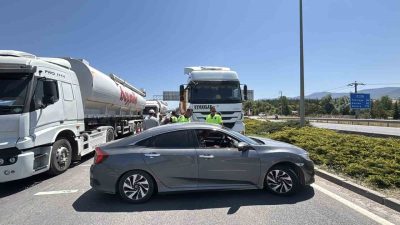 Bolu’da D-100 kara yolunda tır ile otomobilin çarpışması sonucu meydana