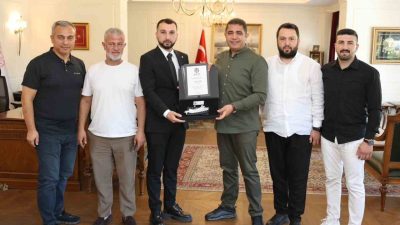 1903 Düzce Beşiktaşlılar Derneği Başkanı Ömer Faruk Kubilay ve dernek