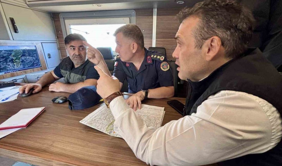 Vali Sözer, yangın bölgesinde inceleme yaptı BİLECİK (İHA) – Bilecik Valisi Faik Oktay Sözer, Sakarya’nın Taraklı