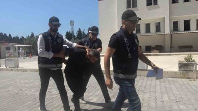 Yalova’nın Çınarcık ilçesinde birlikte alkol aldığı arkadaşı tarafından boğazından bıçaklanan