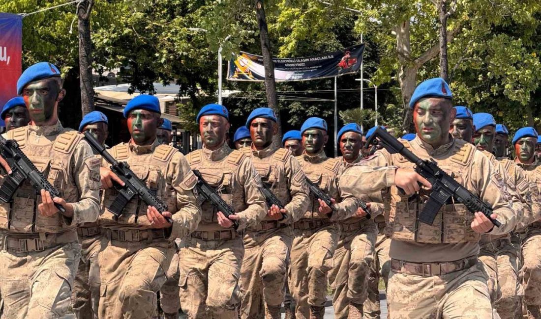 Yalova’da jandarmanın 186. kuruluş yıl dönümünü kutlaması Yalova’da Jandarma Teşkilatı’nın kuruluşunun 186. yıl dönümü etkinlikleri çerçevesinde tören