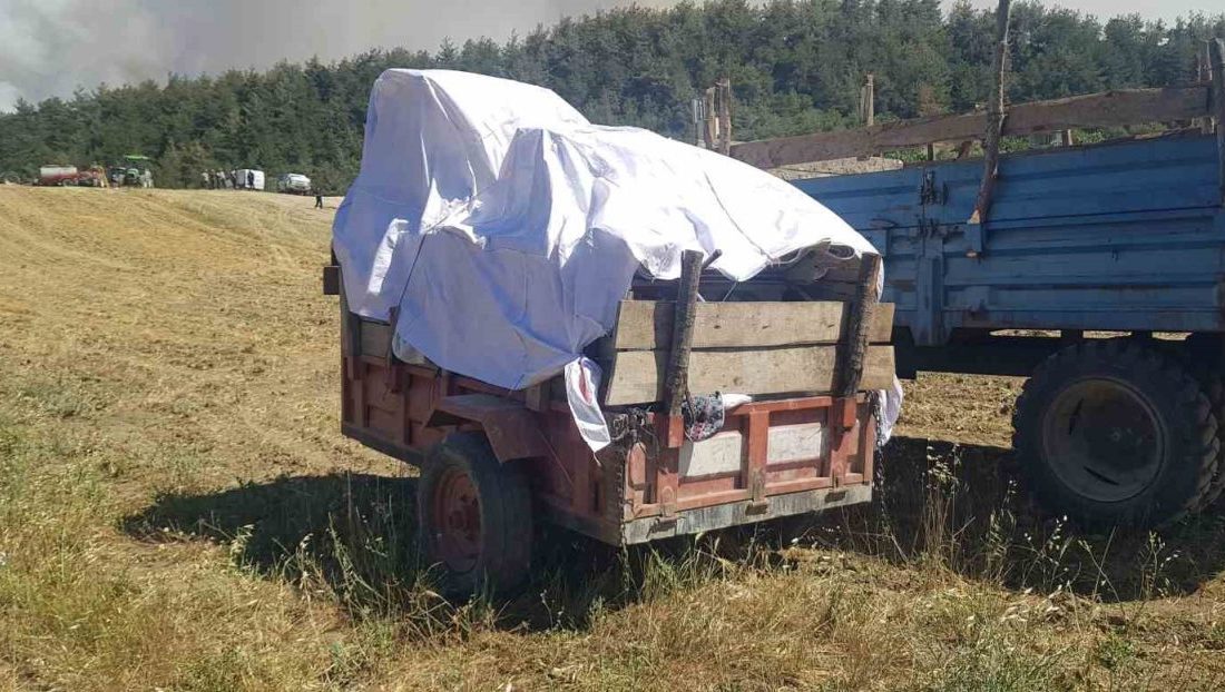 Yangın bölgesinde köyler boşaltılıyor Sakarya’nın Taraklı ilçesinde çıkan orman yangınına müdahale sürerken, köylerde vatandaşlar