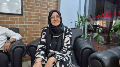 Yeniden Refah Partisi’nin (YRP) Düzce Belediyesi’ndeki 5 Meclis üyesi partiden