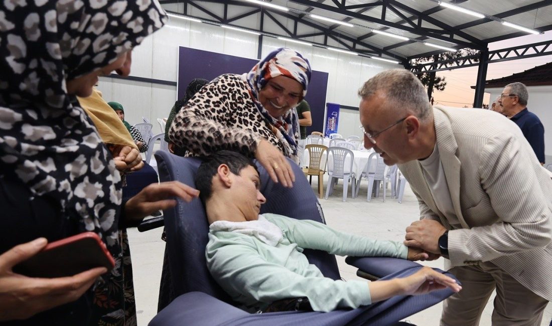 Adapazarı’na 3 yeni cemiyet alanı Adapazarı Belediye Başkanı Mutlu Işıksu, Elmalı, Karadere ve Kışla mahallelerinde