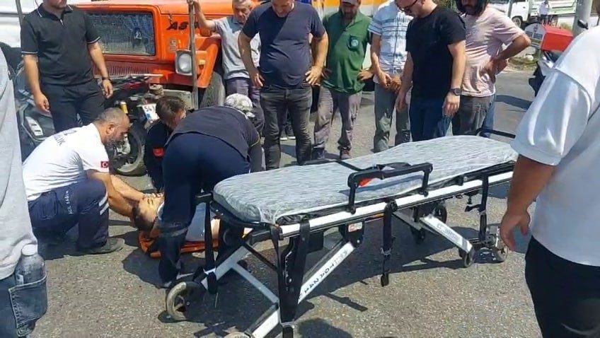 Akyazı’da tanker ile motosiklet çarpıştı: 1 yaralı Sakarya’nın Akyazı ilçesinde tanker ile çarpışan motosiklet sürücüsü yaralandı. Akyazı