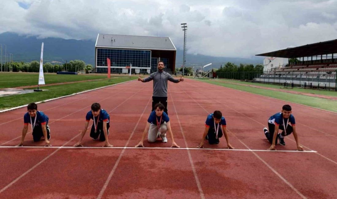 Anadolu Yıldızlar Ligi Atletizm müsabakalarında Düzceli sporcular 8 madalya kazandı.