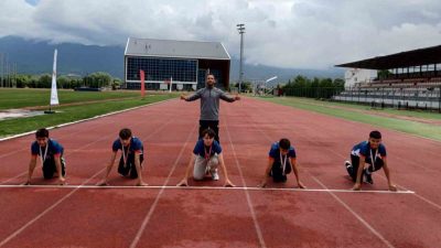 Anadolu Yıldızlar Ligi Atletizm müsabakalarında Düzceli sporcular 8 madalya kazandı.