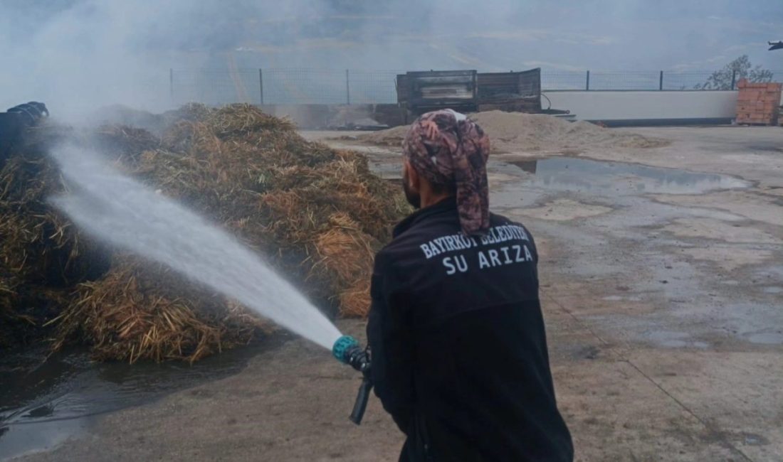 Bayırköy Belediyene ait arasözler yangın bölgesinde soğutma çalışmalarına katıldı. Sakarya’nın