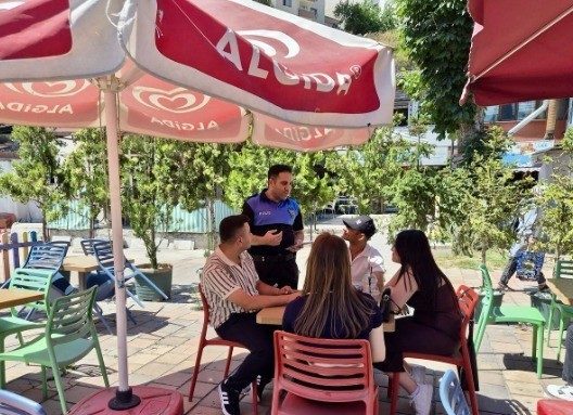 Bilecik emniyeti sahada Bilecik Emniyet Müdürlüğü Toplum Destekli Polislik Şube Müdürlüğü ekipleri, halkın