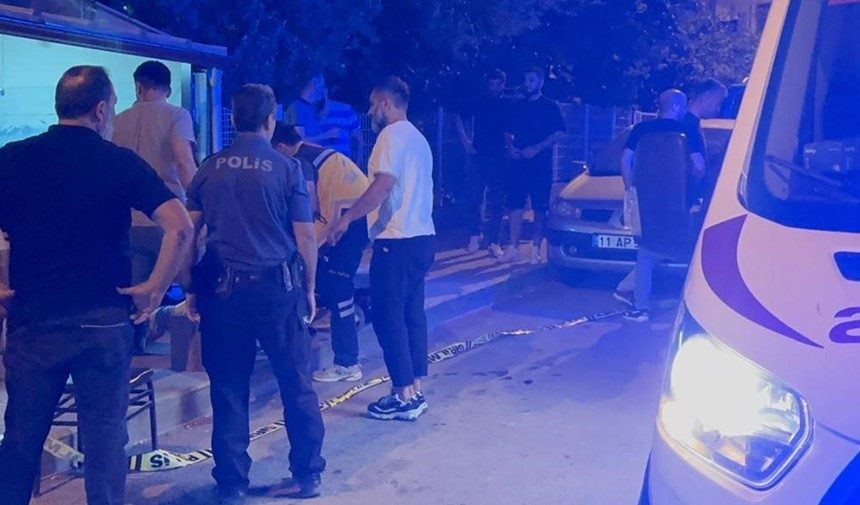 Bilecik’te dün gece 1’i ağır 2 kişini yaralandığı, 1 kişinin