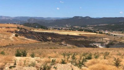 Bilecik’te başlayan anız yangını helikopter yardımı ile büyümeden söndürüldü. Bilecik’in