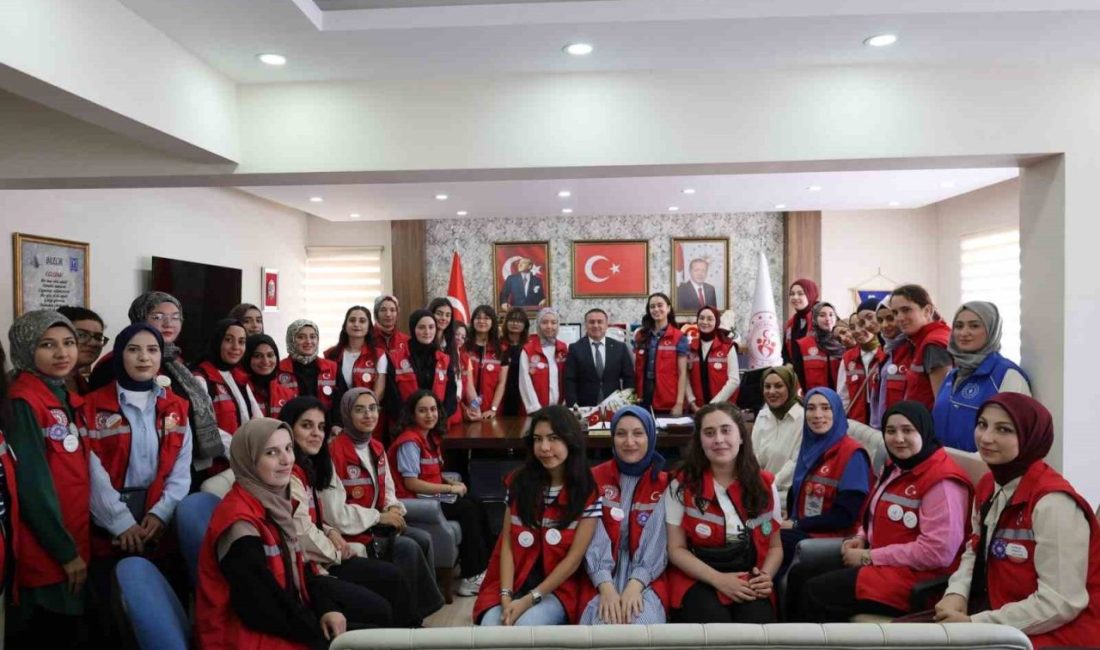 Bilecik’te gönüllülük rüzgarı esti Gençlik ve Spor Bakanlığı tarafından yürütülen “Damla Gönüllülük” projesi kapsamında