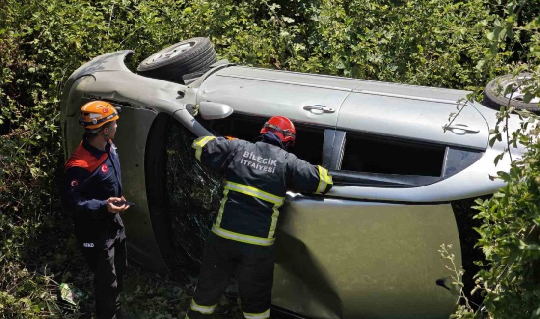 Bilecik’te kontrolden çıkan otomobil dere yatağına yuvarlandı, 3 yaralı Bilecik’te seyir halinde kontrolden çıkan otomobilin dere yatağına yuvarlanması sonucu