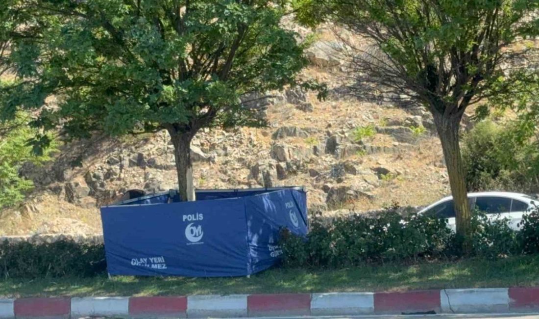 Bilecik’te trafik kazası: 1 ölü, 1 yaralı Bilecik’te meydana gelen motosiklet kazasında 1 kişi öldü, 1 kişi