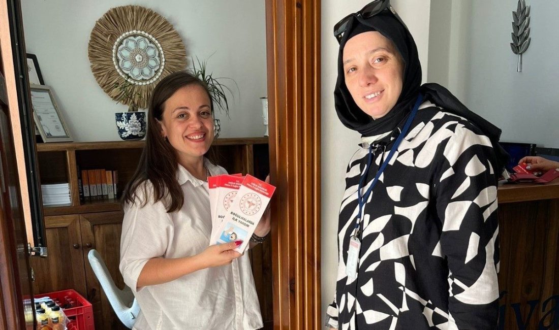 Boğulmalara karşı farkındalık DÜZCE(İHA) – Akçakoca ilçe sağlık müdürlüğü ekipleri tarafından boğulmalarda ilkyardım