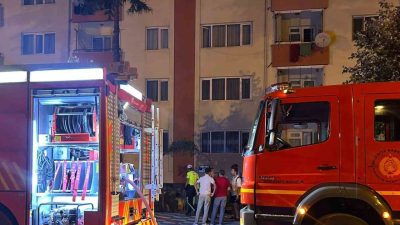 Bolu’da 5 katlı apartmanın 3. katında çıkan yangın korkuttu. Yangında