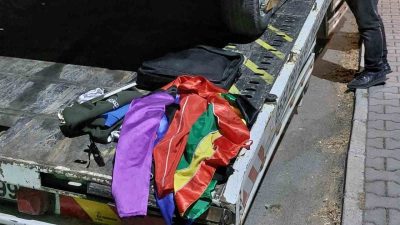 Sakarya’nın Adapazarı ilçesinden çaldığı otomobil ile Akyazı’ya kaçan şüpheli, polis