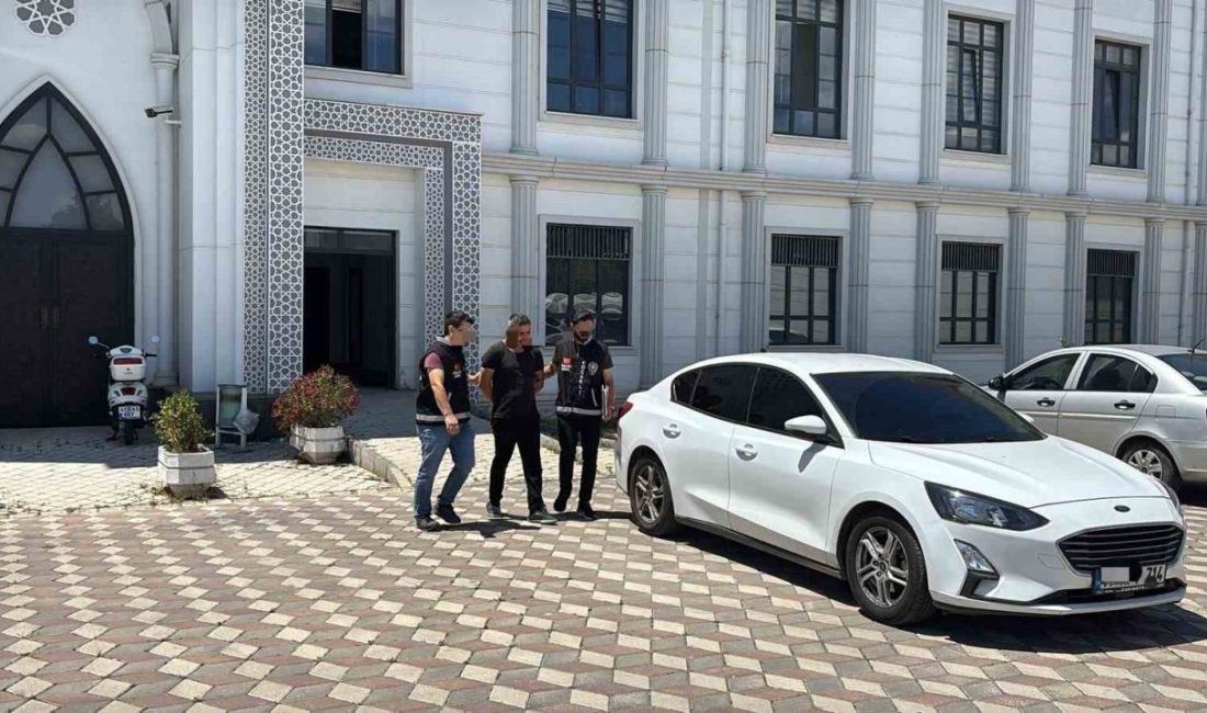 Çayırova’da işlenen cinayetin zanlısı tutuklandı Kocaeli’nin Çayırova ilçesinde tartıştığı şahsı bıçaklayarak öldüren zanlı tutuklandı. Olay,