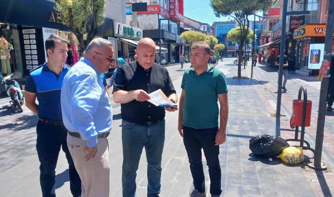 Düzce Belediyesi, kent temizliğini sağlamak amacıyla denetimlerini sıklaştırdı. Başkan Yardımcısı