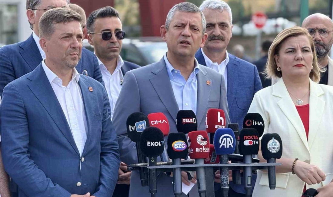 Cumhuriyet Halk Partisi (CHP) Genel Başkanı Özgür Özel, Kocaeli Ceza