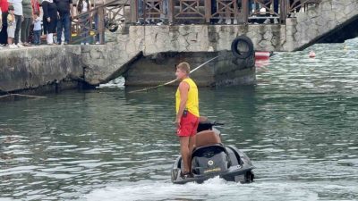 Karadeniz’e kıyısı olan Düzce’de Kabotaj Bayramı coşkuyla kutlandı. Denizde cankurtaranlık