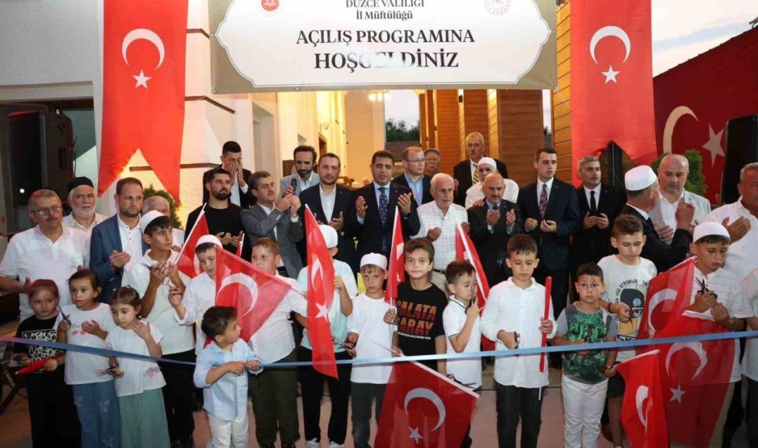 Depremde yıkılan Pırpır Köyü Cami yeniden inşa edilerek ibadete açıldı Düzce (İHA) – Düzce’de 23 Kasım 2022 tarihinde yaşanan depremde
