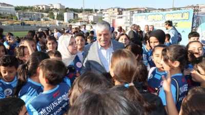 Dilovası Belediyesi tarafından her yıl düzenlenen yaz spor okulları, bu