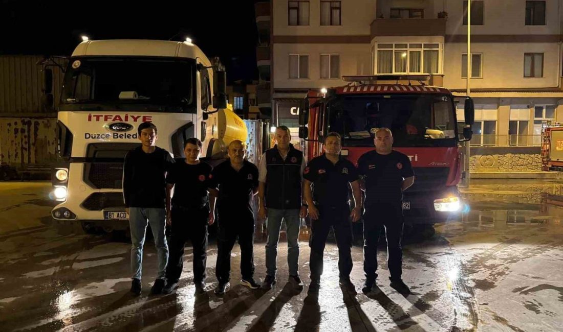 Düzce İtfaiyesi İzmir’e yola çıktı DÜZCE(İHA) – İzmir’in Seferihisar ilçesinde etkili olan yangın için söndürme