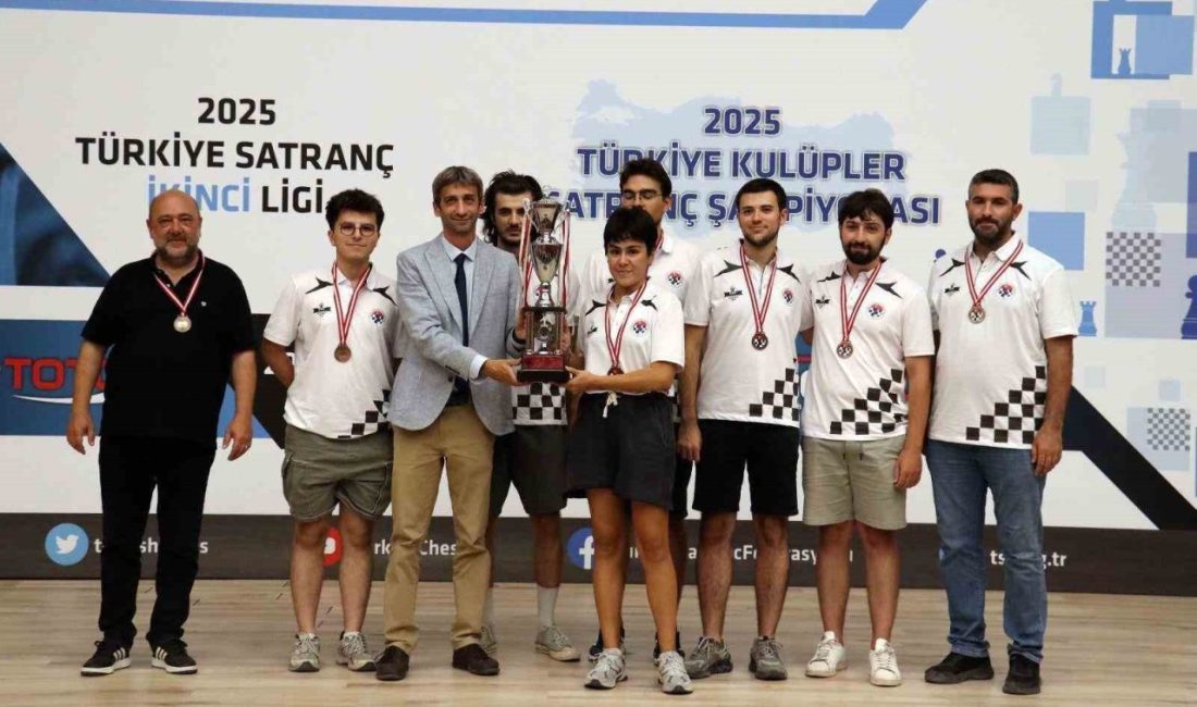 Düzce satrancının lider kulübü Düzce Siyah Beyaz Satranç Kulübü, geçen