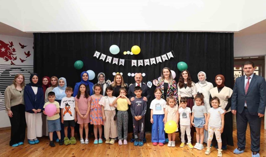 Düzce Üniversitesi çocuk kampüsü başladı Düzce Üniversitesi Anaokulu tarafından düzenlenen ve Düzce Üniversitesi personelinin çocuklarının