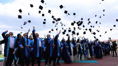 Çağın ötesine geçen eğitim anlayışı, modern müfredatı, donanımlı akademik kadrosuyla,