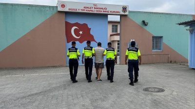 DÜZCE (İHA) – Düzce’de Jandarma ve Polis ekiplerince yapılan çalışmalarda,
