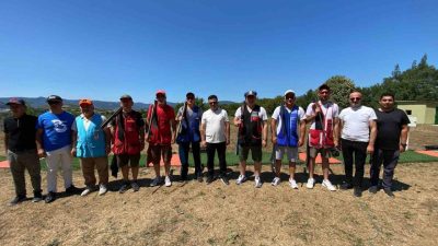 Skeet Atış Yarışması düzenlendi. Gümüşova Elmacık Atış Poligonu’nda gerçekleştirilen yarışmaya