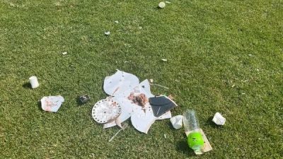 Söğüt Belediyesi, tarihi Ertuğrul Gazi Tören Alanı’nda yaşanan temizlik sorunlarına