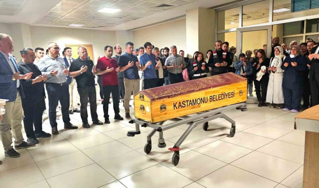 Feci kazada ölen anestesi teknikeri memleketine uğurlandı Kastamonu’da meydana gelen motosiklet kazasında hayatını kaybeden anestezi teknikeri, mesai